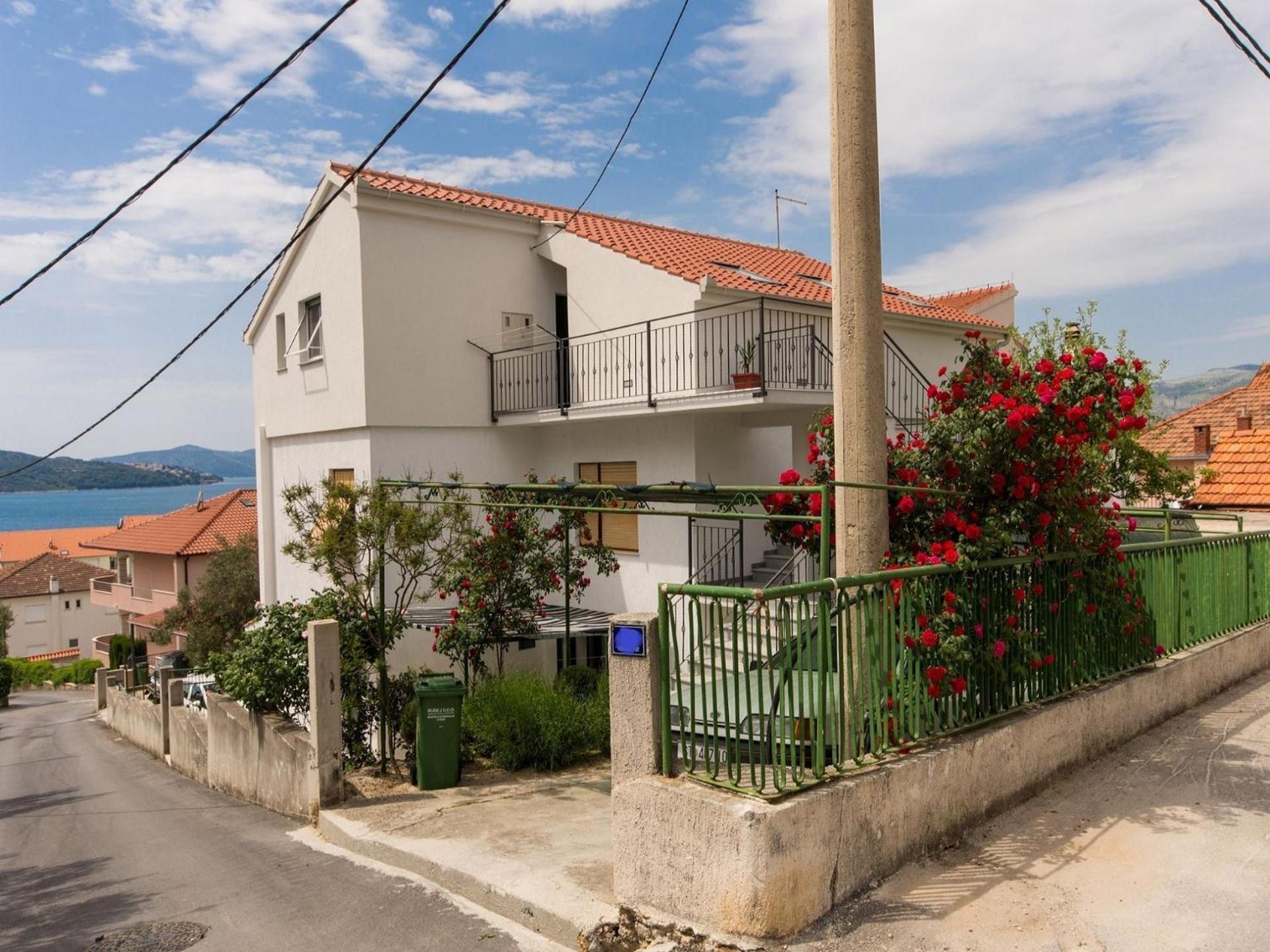 Apartment Tamara Trogir Eksteriør bilde